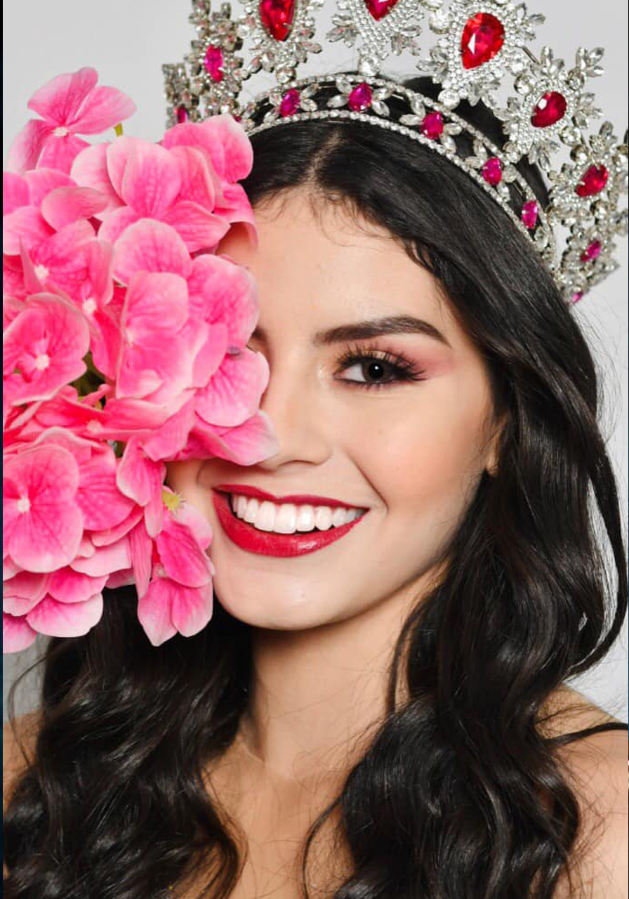 Luna Velandia is Miss Teen World 2021 Colombia